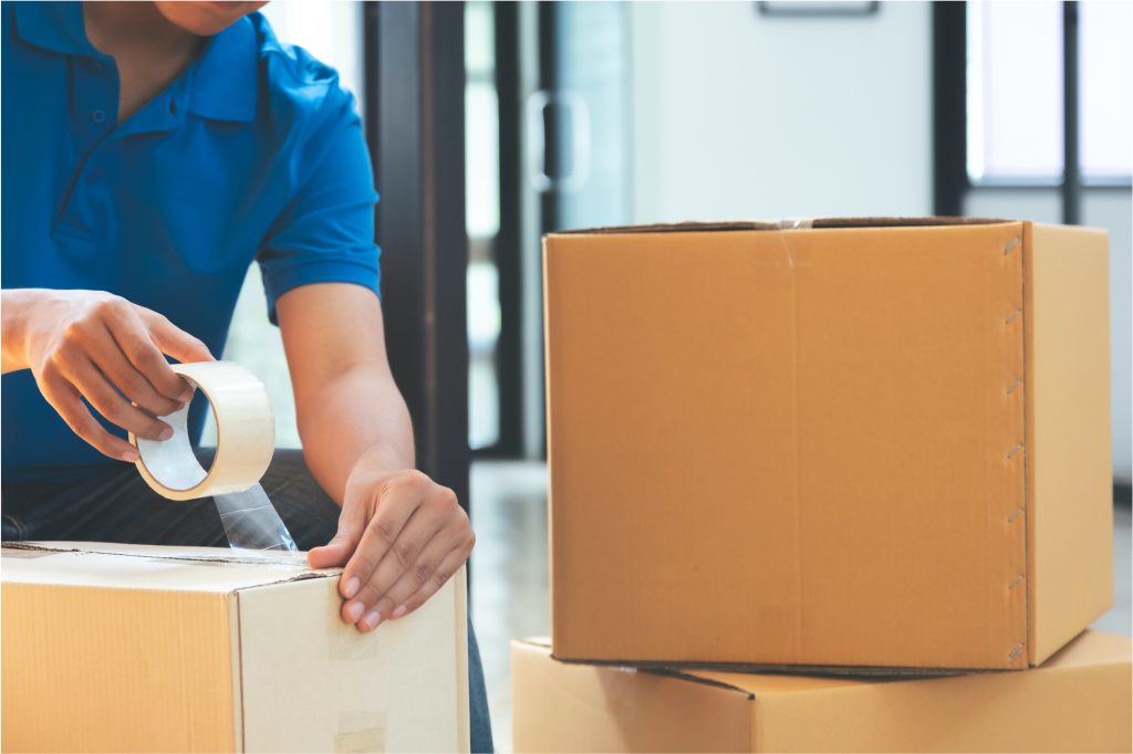 lakban-packing-barang-1024x682-1.jpg